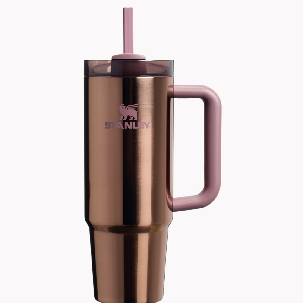 Stanley Quencher H2.0 Flowstate Tumbler 30oz Polished Rose Gold Sold Out!
